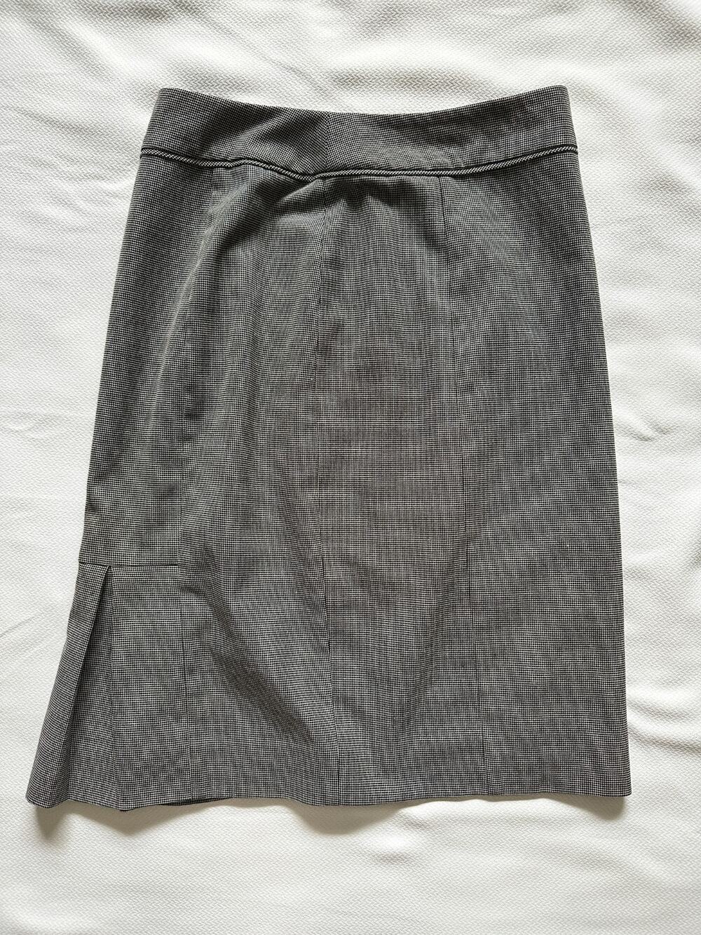 White House Black Market 2 Houndstooth Pleated Skirt Black White Office Classic